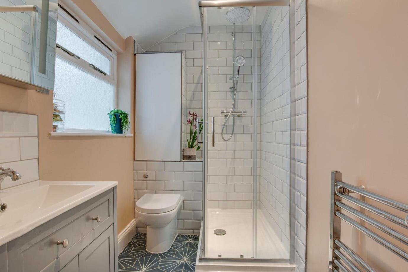 Central Brighton Flat, 3 Bedrooms, Sleeps 6, Close To Shops And Beach Экстерьер фото