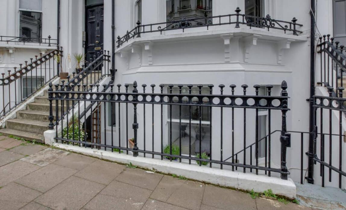 Central Brighton Flat, 3 Bedrooms, Sleeps 6, Close To Shops And Beach Экстерьер фото